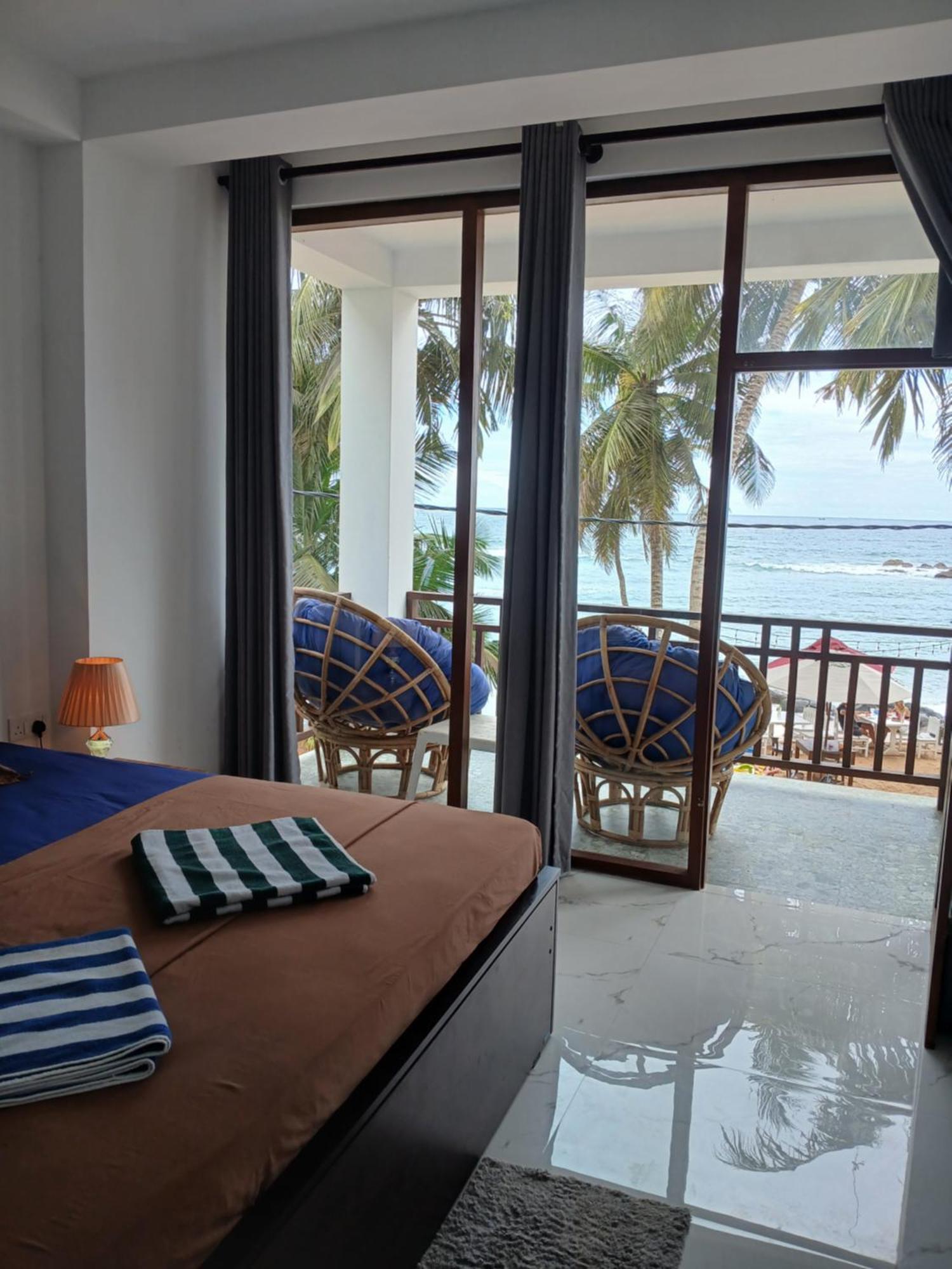 Turtle Beach House Batigama Oda fotoğraf