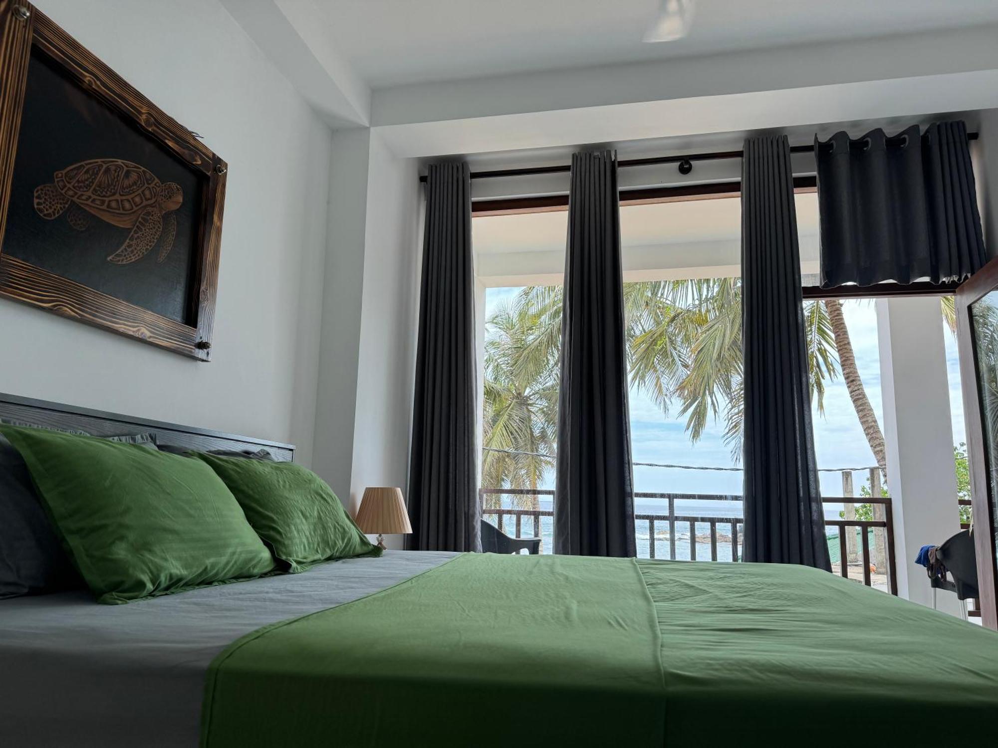 Turtle Beach House Batigama Dış mekan fotoğraf